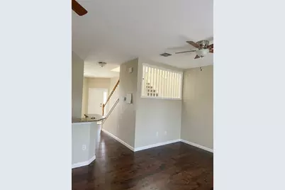 10306 Stone Moss Avenue, Tampa, FL 33647 - Photo 7