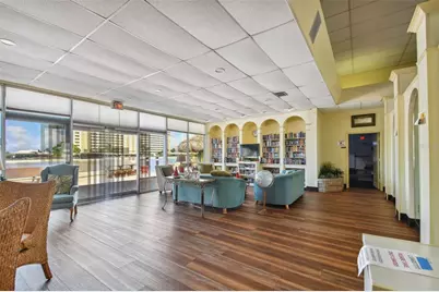 4650 Cove Circle #104, Saint Petersburg, FL 33708 - Photo 29