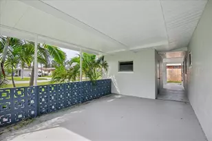548 Baywood Dr S, Dunedin, FL 34698 - Photo 21