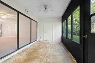 1801 E Lake Rd, Palm Harbor, FL 34685 - Photo 27