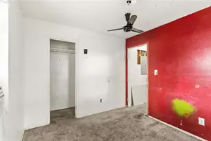 1808 S 86th St, Tampa, FL 33619 - Photo 21
