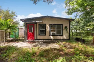 1808 S 86th St, Tampa, FL 33619 - Photo 27
