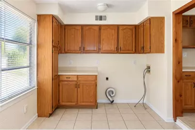 4240 78th Way N, Saint Petersburg, FL 33709 - Photo 7