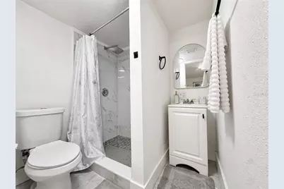 6508 N Glen Ave, Tampa, FL 33614 - Photo 15