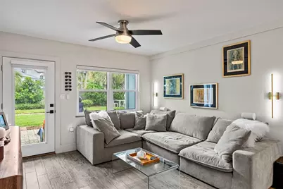 300 Venetian Drive #1, Clearwater, FL 33755 - Photo 9