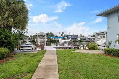300 Venetian Drive #1, Clearwater, FL 33755 - Photo 5