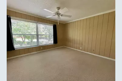 14803 Lake Forest Drive, Lutz, FL 33559 - Photo 7