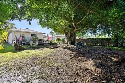 1013 27th Avenue W, Palmetto, FL 34221 - Photo 35