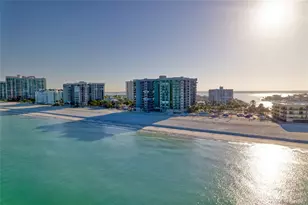 1660 Gulf Blvd, Clearwater, FL 33767 - Photo 1