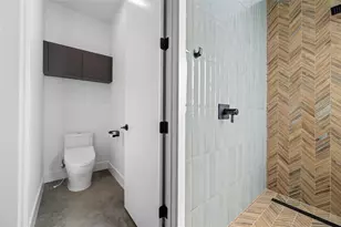 300 43rd Ave N, Saint Petersburg, FL 33703 - Photo 29