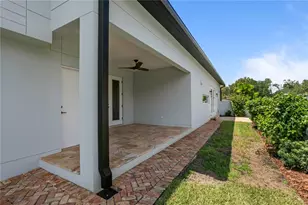 300 43rd Ave N, Saint Petersburg, FL 33703 - Photo 5