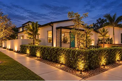 300 43rd Avenue N, Saint Petersburg, FL 33703 - Photo 1