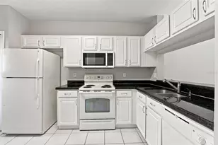 1150 Kennewick Ct, Wesley Chapel, FL 33543 - Photo 5