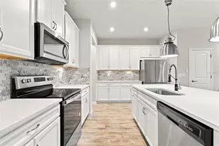 4242 Cloud Hopper Wy, Lutz, FL 33559 - Photo 21