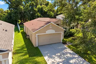13004 Waterbourne Dr, Gibsonton, FL 33534 - Photo 5
