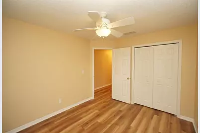 4029 Quail Briar Drive, Valrico, FL 33596 - Photo 5