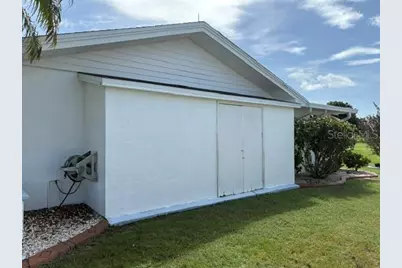 682 Allegheny Drive, Sun City Center, FL 33573 - Photo 5
