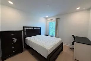1523 W Chestnut St, Tampa, FL 33607 - Photo 11