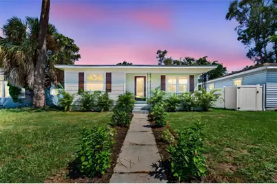 4235 3rd Avenue S, Saint Petersburg, FL 33711 - Photo 1