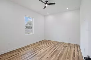 611 Elm St, Safety Harbor, FL 34695 - Photo 23