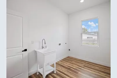 611 Elm Street, Safety Harbor, FL 34695 - Photo 13