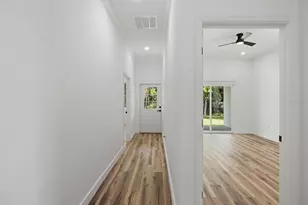 611 Elm St, Safety Harbor, FL 34695 - Photo 29