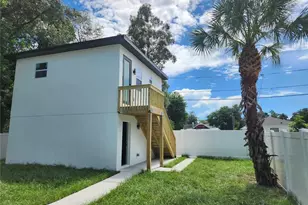 926 11th Ave S, Saint Petersburg, FL 33705 - Photo 3