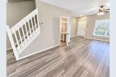 30021 Playa Del Rey Lane, Wesley Chapel, FL 33543 - Photo 5