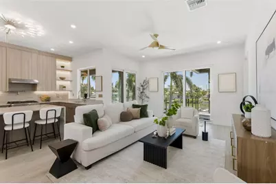 7870 Causeway Boulevard S, Saint Petersburg, FL 33707 - Photo 17