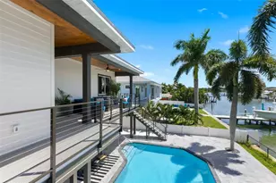 7870 Causeway Blvd S, Saint Petersburg, FL 33707 - Photo 37
