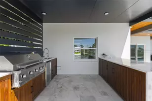7870 Causeway Blvd S, Saint Petersburg, FL 33707 - Photo 53