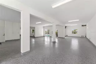 7870 Causeway Blvd S, Saint Petersburg, FL 33707 - Photo 67