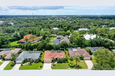 5220 Sunnydale Circle S, Sarasota, FL 34233 - Photo 51