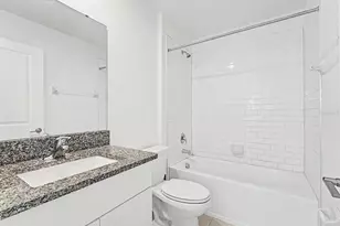 36420 Garden Wall Wy, Zephyrhills, FL 33541 - Photo 9