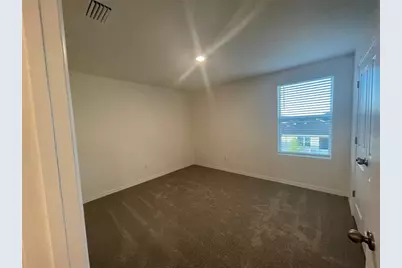 35628 Doveland Drive, Zephyrhills, FL 33541 - Photo 19