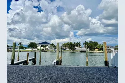 11705 3rd Street E #3, Treasure Island, FL 33706 - Photo 5