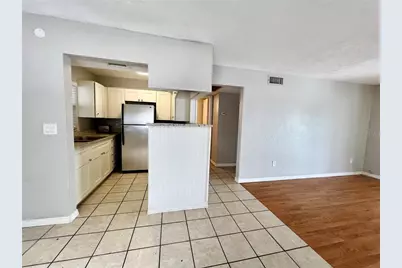 11705 3rd Street E #8, Treasure Island, FL 33706 - Photo 7