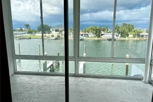 11705 3rd St E, Treasure Island, FL 33706 - Photo 15