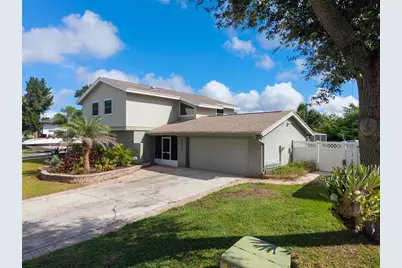 3992 Orchard Hill Circle, Palm Harbor, FL 34684 - Photo 9