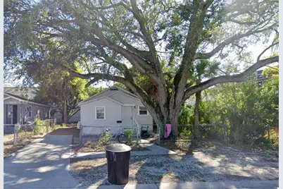 2926 Fairfield Avenue S, Saint Petersburg, FL 33712 - Photo 1