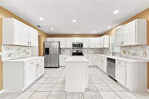 5155 Spanish Oaks Dr, Lakeland, FL 33805 - Photo 23