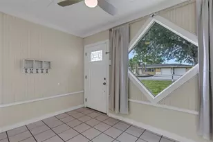 5211 48th Terrace N, Saint Petersburg, FL 33709 - Photo 7