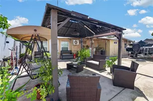 1727 Waikiki Way, Tampa, FL 33619 - Photo 45