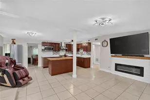 1727 Waikiki Way, Tampa, FL 33619 - Photo 5