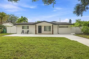 8582 119th St, Seminole, FL 33772 - Photo 1