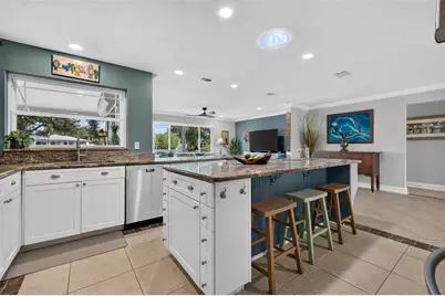 1484 47th Avenue NE, Saint Petersburg, FL 33703 - Photo 19