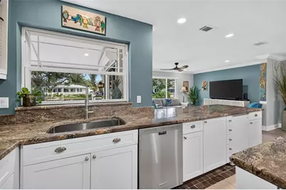 1484 47th Avenue NE, Saint Petersburg, FL 33703 - Photo 21