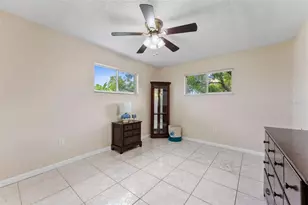 344 Crosswinds Dr, Palm Harbor, FL 34683 - Photo 17