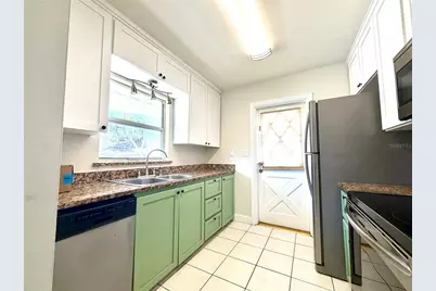 2119 W Henry Avenue, Tampa, FL 33603 - Photo 5