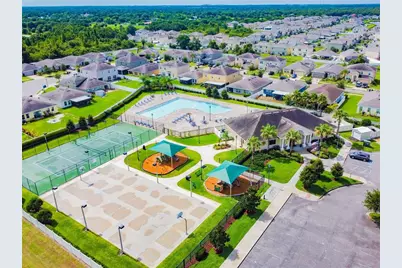 7956 Carriage Pointe Drive, Gibsonton, FL 33534 - Photo 35